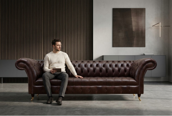 Bruin Chesterfield kunstleren bank, modern viersits sofa meubelstuk