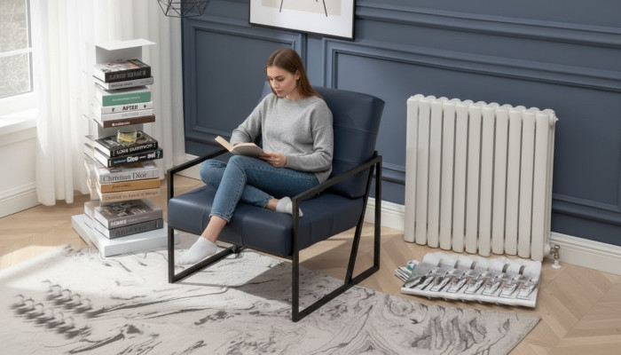 Eenzitter fauteuil zwart textiel met metalen poten woonkamer luxe eetkamer