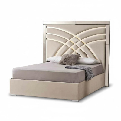 Beige tweepersoonsbed designer slaapkamer bedframe luxueuze meubels