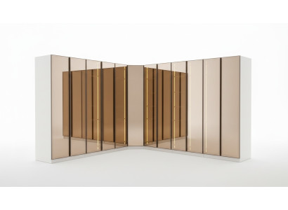 Designer witte kledingkast L-vormige kast luxe glazen kast