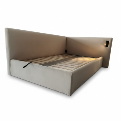 Moderne beige bed met LED-verlichting en luxe hoofdbord