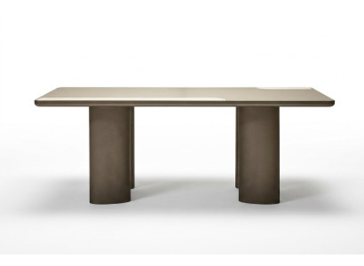 Moderne en elegante eettafel