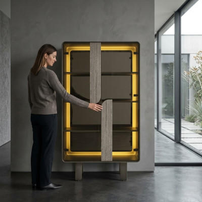 Moderne elegante beige vitrinekast