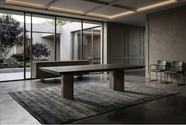 Klassieke bruine houten koffietafel