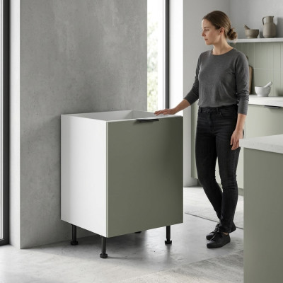 Mobiele keuken met houten afwerking