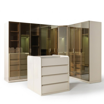 Moderne hoekkast met kromming voor de slaapkamer