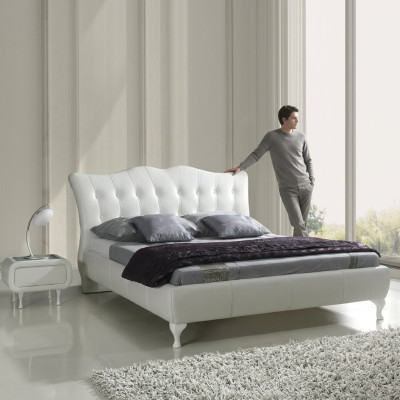 Bed Chesterfield gestoffeerd bed Luxe Tweepersoons Slaapkamer Designbedden Nieuw