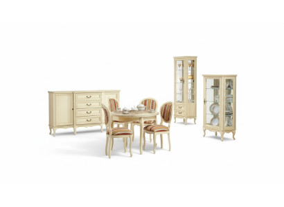 Klassieke eetkamer commode tafel stoelen vitrine King Chippendale Versailles1